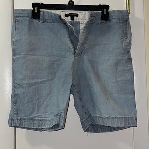 Mens shorts. Size 31. Banana republic.